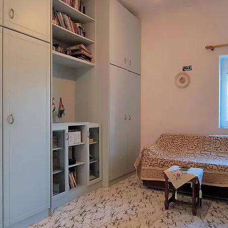 Pomegranate Port * Ermioni