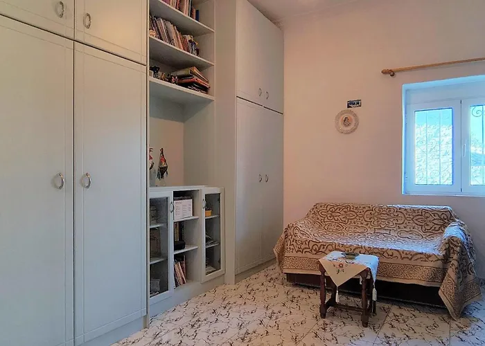 Pomegranate Port * Ermioni